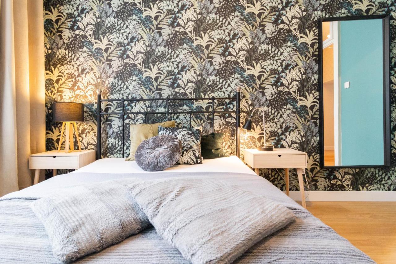 Glamorous And Brand New 2 Bedroom Krakow Bagian luar foto
